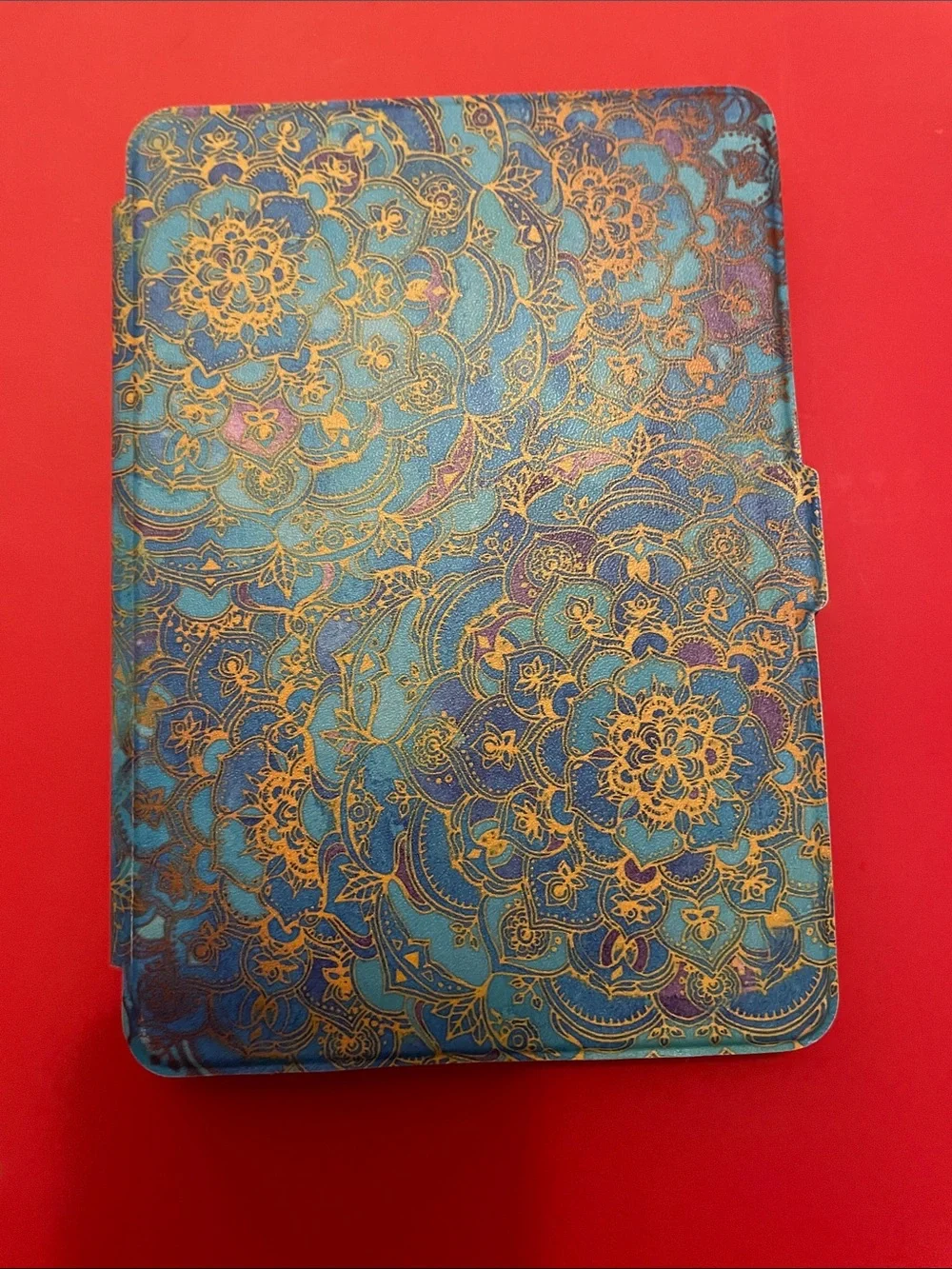 Amazon Kindle Paperwhite 2  (2013), 2GB,  Ad-Free Lockscreen, includes case